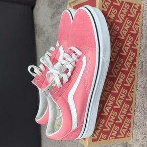 Vans classic lace up pink and white